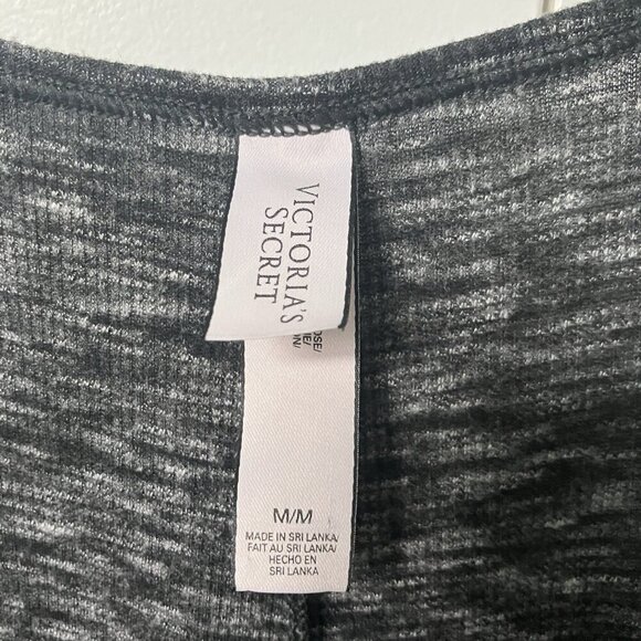 Victoria's Secret Romper Womens M Ribbed Gray Sleeveless Jumpsuit - Picture 3 of 9